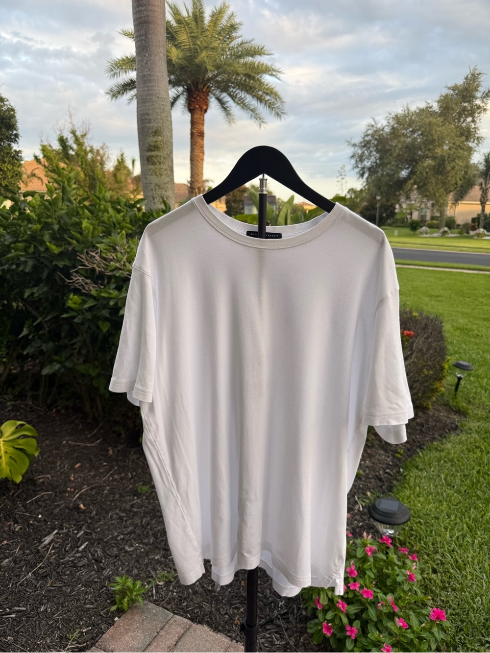 Robert Barakett Men’s XXL White Luxury Crewneck T-Shirt Premium Soft Cotton Tee